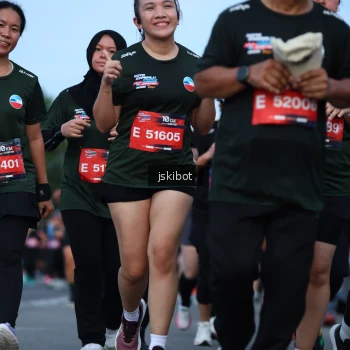 Runner Photo 3699396