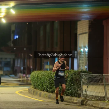 Runner Photo 3699437