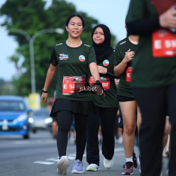 Runner Photo 3699440