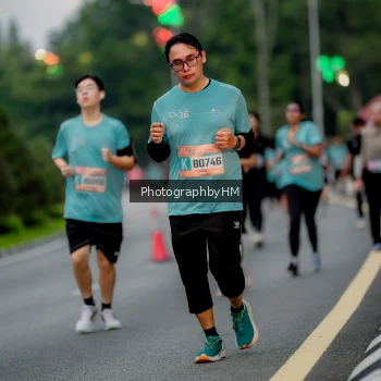 Runner Photo 3699442