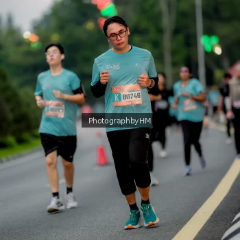 Runner Photo 3699455