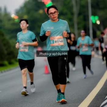 Runner Photo 3699456