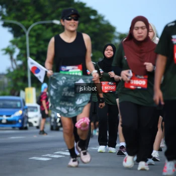 Runner Photo 3699461