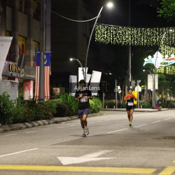 Runner Photo 3699468