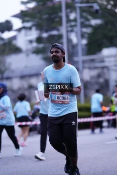 Runner Photo 3699477
