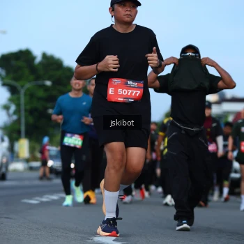 Runner Photo 3699492