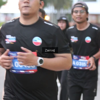 Runner Photo 3699504