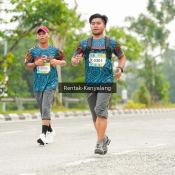 Runner Photo 3699511