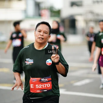 Runner Photo 3699517