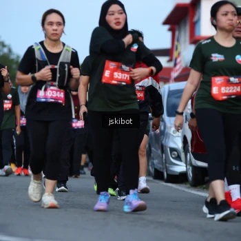 Runner Photo 3699526