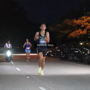 Runner Photo 3699547
