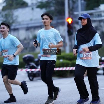Runner Photo 3699553