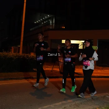 Runner Photo 3699577