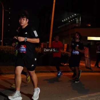 Runner Photo 3699590