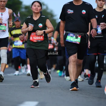 Runner Photo 3699592