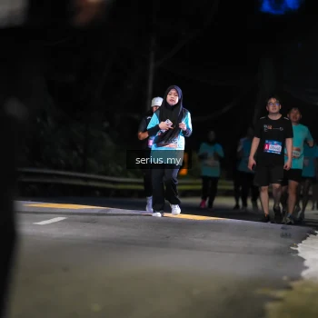 Runner Photo 3699593