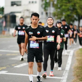 Runner Photo 3699606