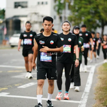 Runner Photo 3699621