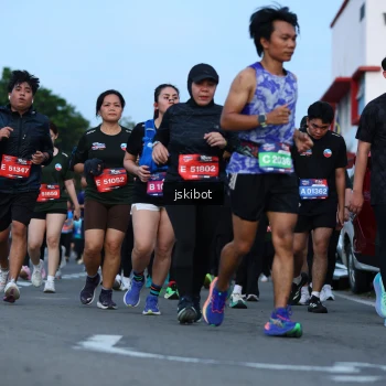 Runner Photo 3699665
