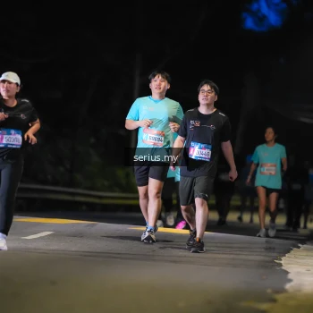 Runner Photo 3699683