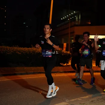 Runner Photo 3699688