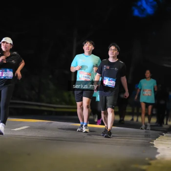 Runner Photo 3699691