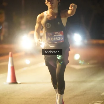 Runner Photo 3699703