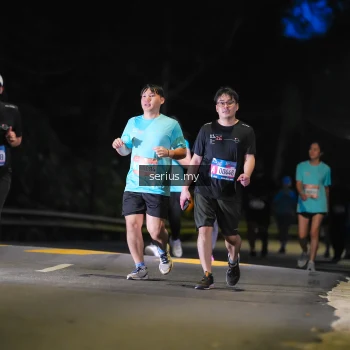 Runner Photo 3699704