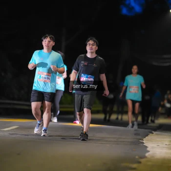 Runner Photo 3699716