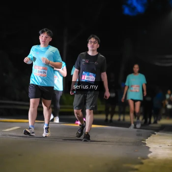 Runner Photo 3699731