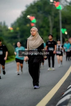 Runner Photo 3699737