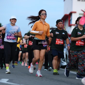 Runner Photo 3699741