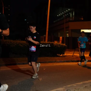 Runner Photo 3699752