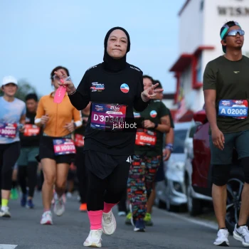 Runner Photo 3699757