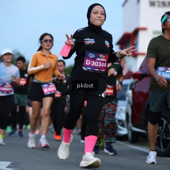 Runner Photo 3699758