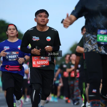 Runner Photo 3699797
