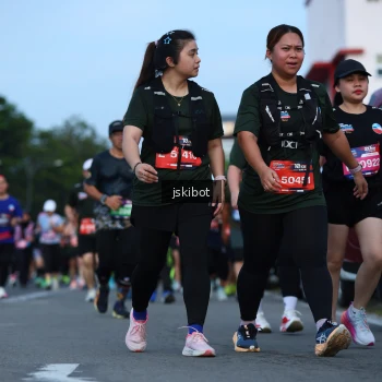 Runner Photo 3699840
