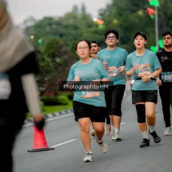 Runner Photo 3699857