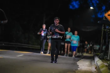 Runner Photo 3699860