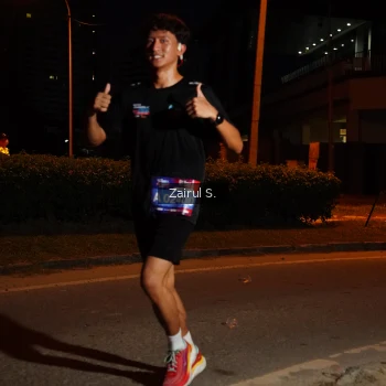 Runner Photo 3699871