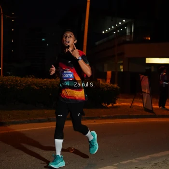Runner Photo 3699875
