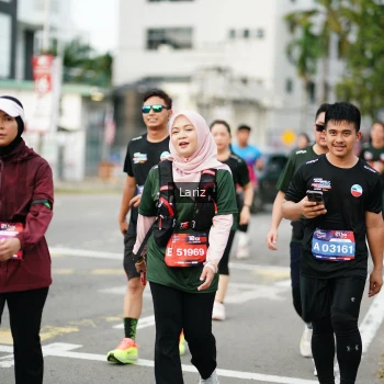 Runner Photo 3699877