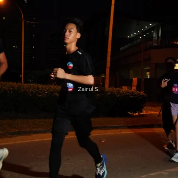 Runner Photo 3699890