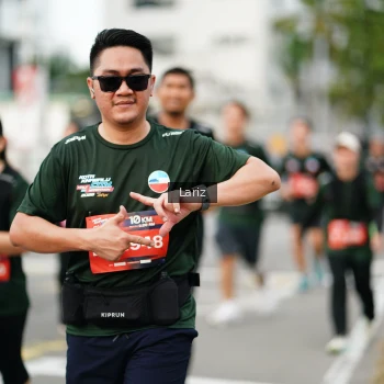 Runner Photo 3699930