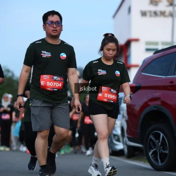 Runner Photo 3699941