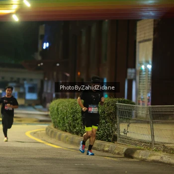 Runner Photo 3699945