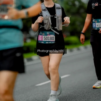 Runner Photo 3699974