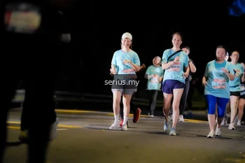 Runner Photo 3699982