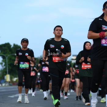 Runner Photo 3699991