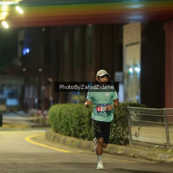 Runner Photo 3700097